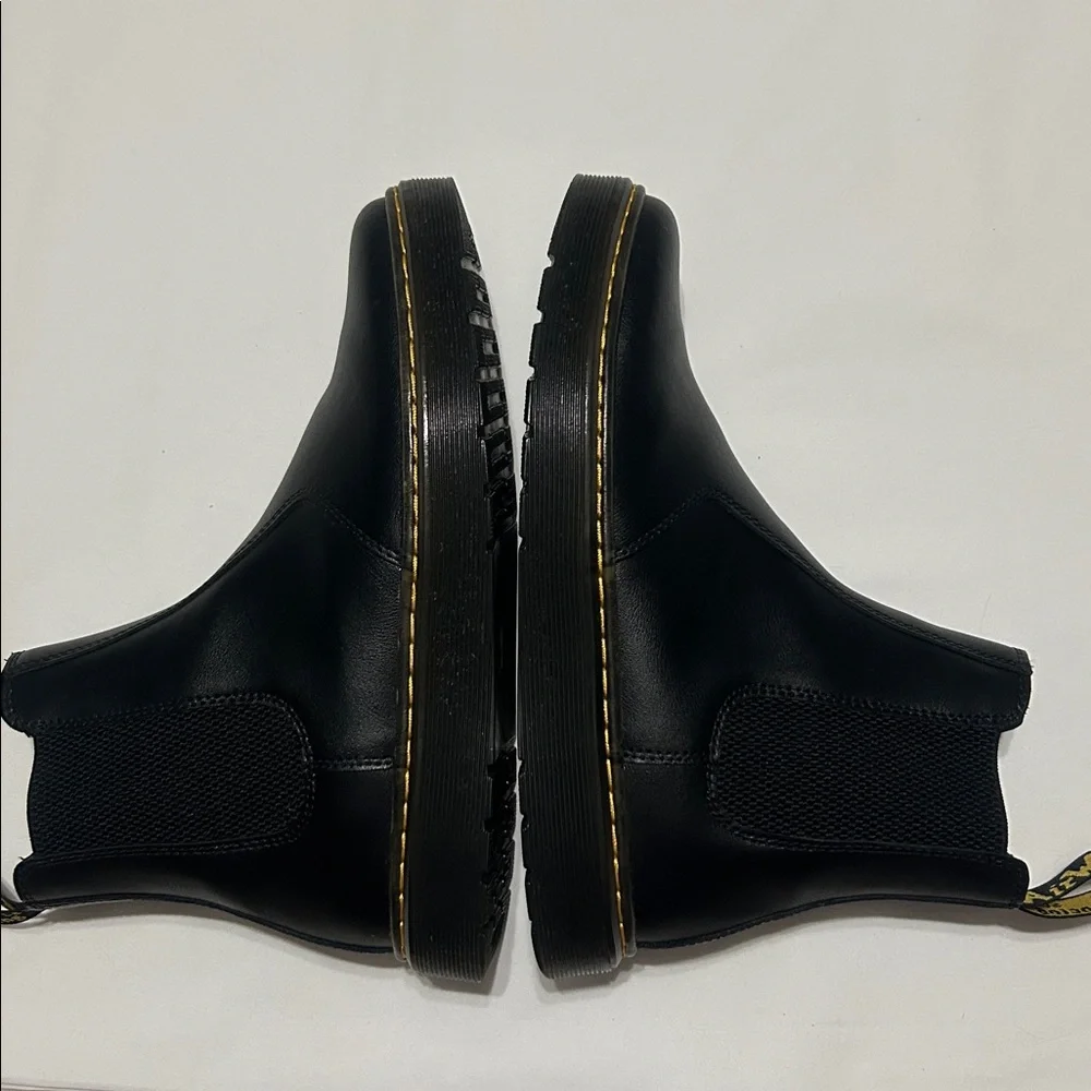 Dr. Martens Dorrian Black Leather Chelsea Boots size 9 New - Picture 5 of 11
